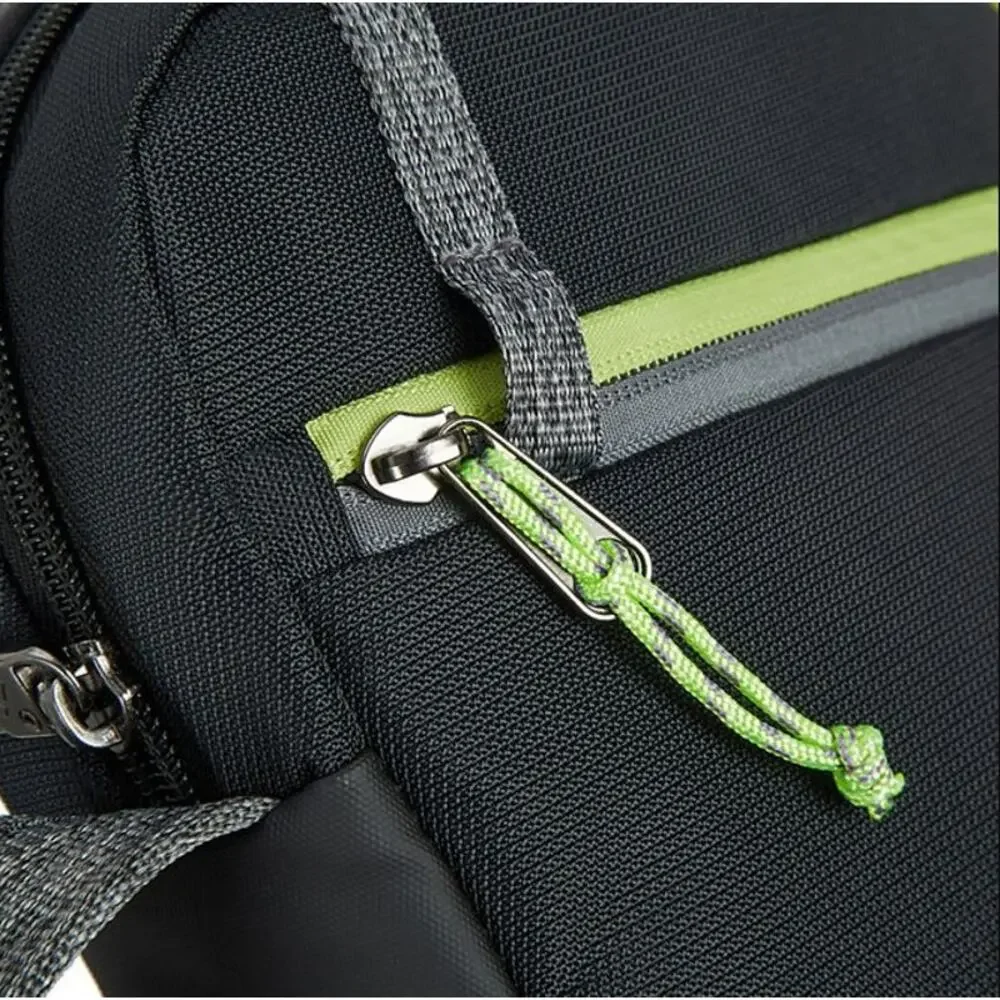 NWT Travelon Greenlander Anti Theft Small Travel Crossbody Bag Purse Black RFID
